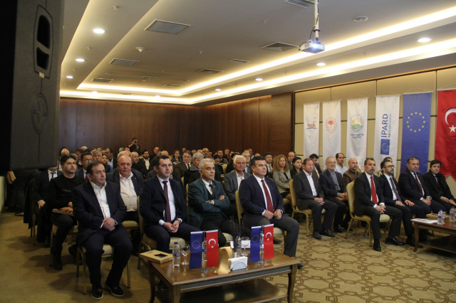 Bakanlık, Isparta'da IPARD III Programı Tanıtım ve Bilgilendirme Toplantısı Düzenledi