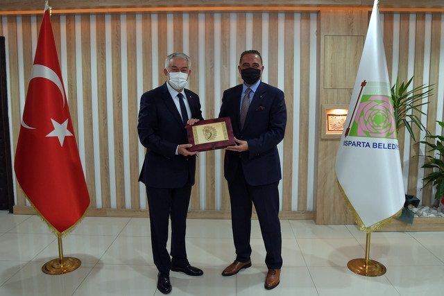 ​Bangladeş ve Cezayir Büyükelçileri,
Başkan Başdeğirmen’i ziyaret etti