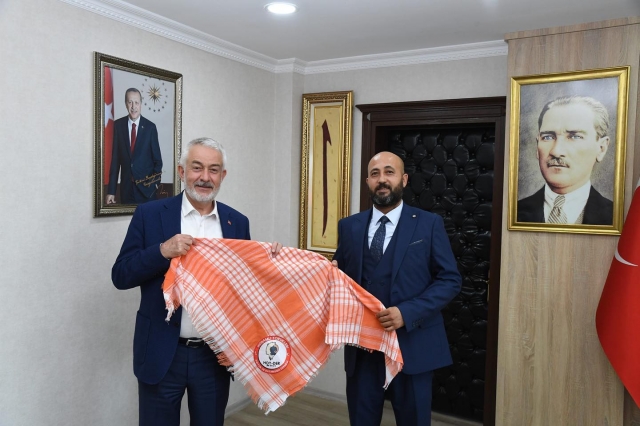 Başkan Başdeğirmen, Yörük Kültürünü Canlandırmak İçin Dernek Başkanıyla Buluştu
