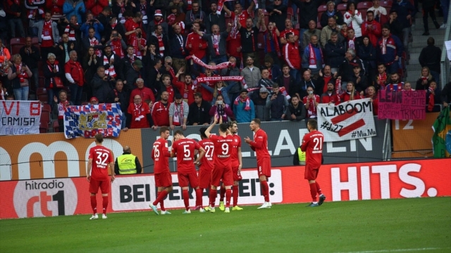 Bayern Münih, Augsburg deplasmanından 1 puanla döndü