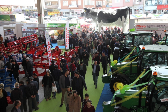 Burdur’da fuar için güç birliği