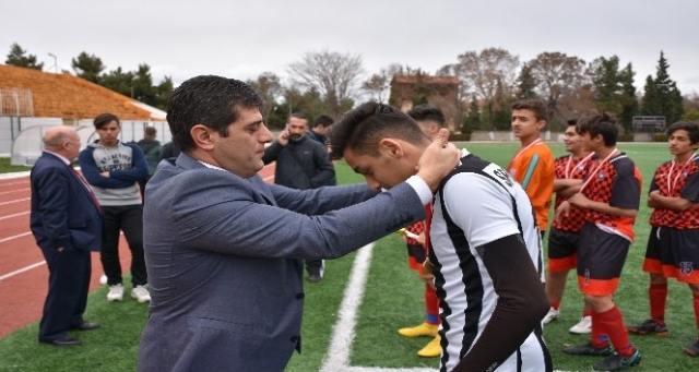 Burdur Okul Sporları Genç Erkekler Futbol Müsabakaları