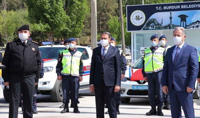 Burdur'da sosyal mesafeli Trafik Haftası kutlaması