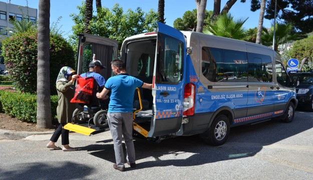 Büyükşehir araçları seçmenin hizmetinde   