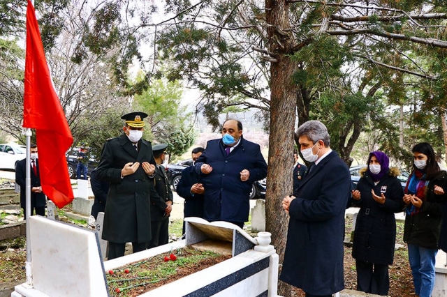 Çanakkale Zaferinin 106. Yıl dönümüzde Şehitlerimiz Keçiborlu'da Saygı ve Minnet ile anıldı