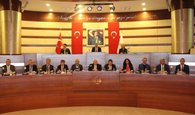 Çetin’den İngiltere pazarı uyarısı 