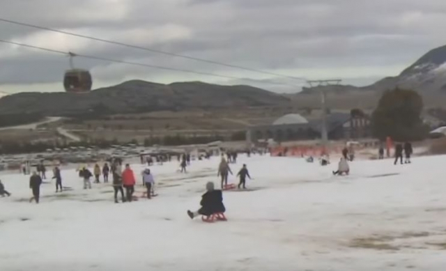 Davraz’da Yarıyıl Bereketi: Akdeniz’in İncisi Tatilcilerin Gözdesi Oldu