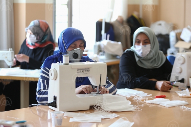 Din görevlisi kadınlardan "vefalı" çalışma