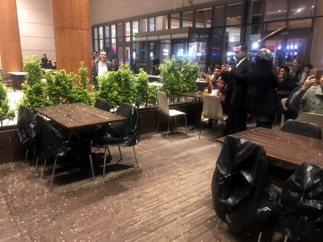dolu ve sağanak hayatı olumsuz etkiledi.