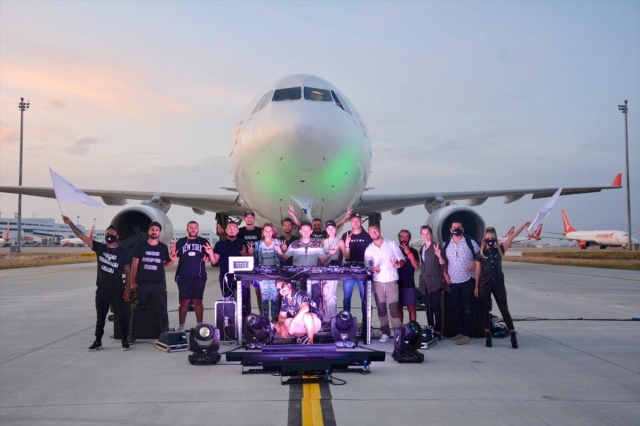 Dünyaca ünlü DJ Burak Yeter'den Antalya'nın tanıtımına destek