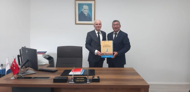 ​Eğirdir Belediye Başkanı Veli Gök, Ankara'da Temaslarını Sürdürüyor