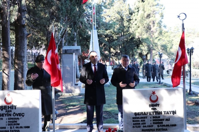 Eğirdir'de Şehitlerimiz Kabirleri başında anıldı