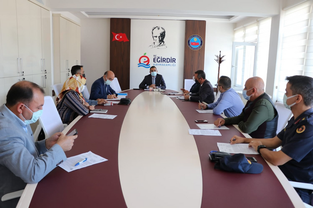 Eğirdir'de ​Üniversitelerde Güvenlik Tedbirleri Toplantısı