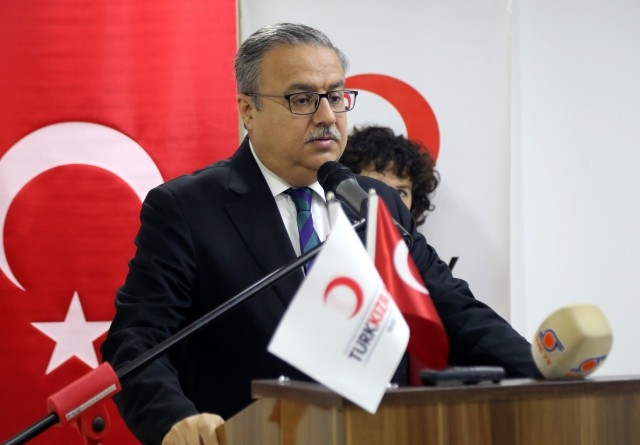 Emniyet Müdürlüğüne kan bağışı madalyası