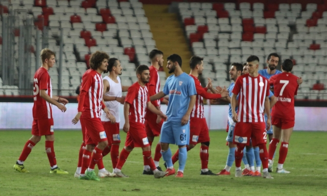 Erzurum’da tarihi maç