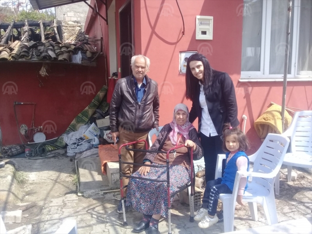 ​Evi yanan Havva nineye devlet eli uzandı