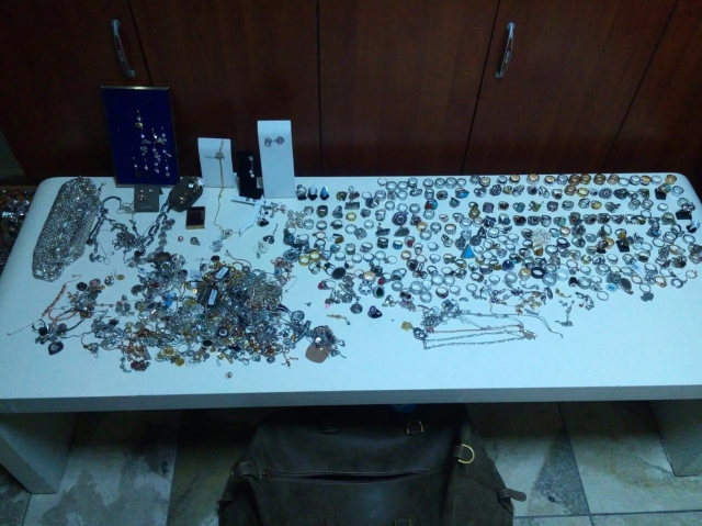 Evlilik için soygun yaptı, muradına eremedi 