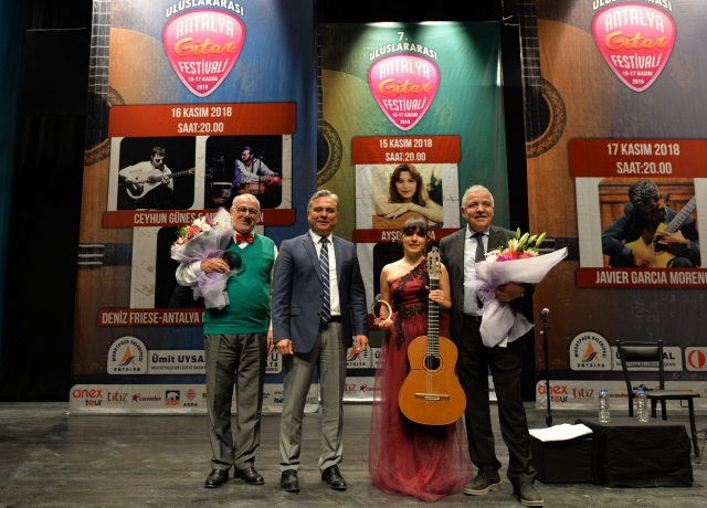 Gitar Festivali başladı  
