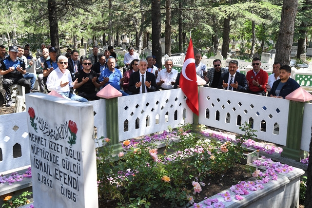 Gülü Isparta’ya kazandıran Müftüzade İsmail Efendi dualarla anıldı