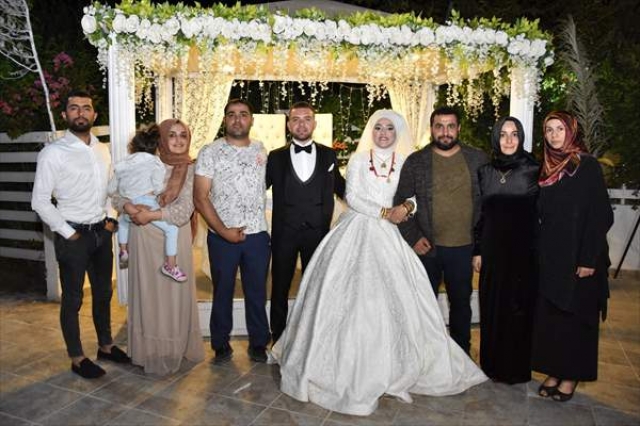 GÜNCELLEME 3 - Sivas'ta otomobil devrildi: 4 ölü, 4 yaralı
