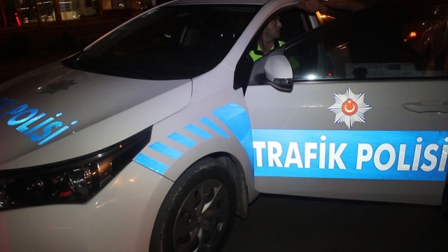 "Gürültü cezasına" itiraz eden otomobil sahibine polis araçlarının egzoz sesi dinletildi