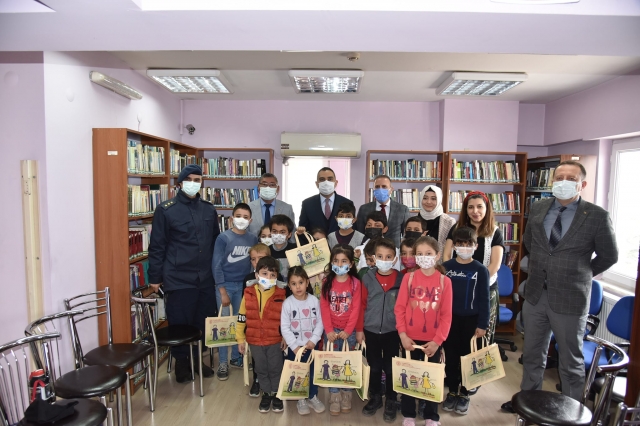 HABER: EĞİRDİR'DE KÜTÜPHANE HAFTASI ETKİNLİKLERLE KUTLANDI