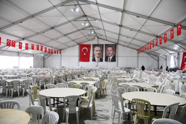 Haber: Isparta'da  2500 kişilik iftar çadırı kuruldu 2022