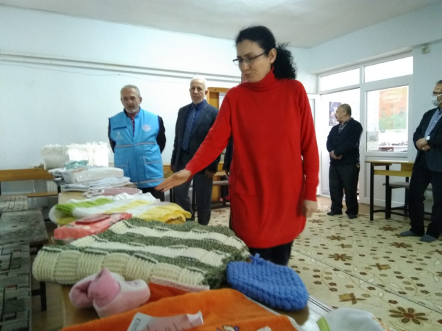 Haber: Isparta'da Hayır Çarşısı Açıldı