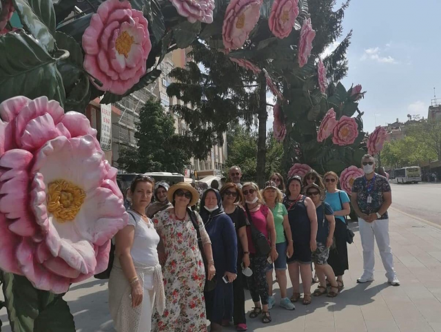 HABER: ISPARTA'YA  GÜL VE LAVANTA TURLARI