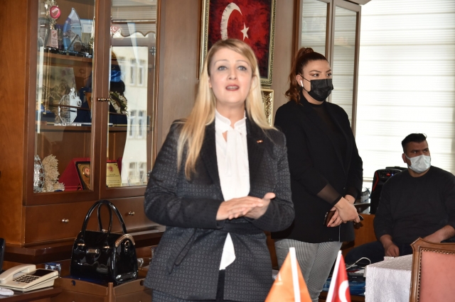HABER: *KADEM BAŞKANI GONCA KAYACAN
EĞİRDİR BELEDİYE MECLİSİNDE KONUŞTU