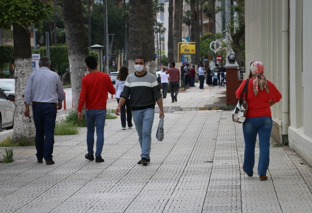  Hatay'da "Evde kal" çağrılarına büyük oranda uyuluyor
