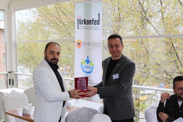 IGSİAD Yönetim Kurulu ve Üyeleri Barida Otel'de Kahvaltı Programında Buluştu