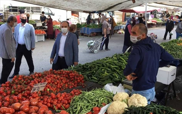 İskenderun'da zabıtadan pazar yerlerine denetim