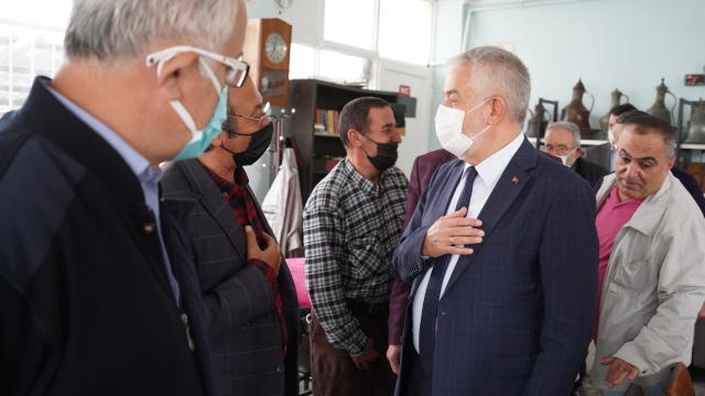 Isparta Belediye Başkanı Bağlar Mahallesi sakinleriyle bir araya geldi