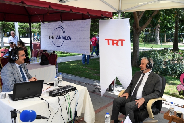 Isparta Belediye Başkanı TRT Antalya Radyosunda konuştu
