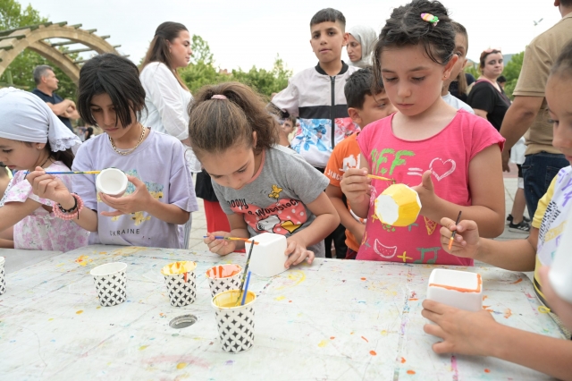 Isparta Belediyesi, Çocuk Etkinlikleriyle Mahallelere Renk Katıyor