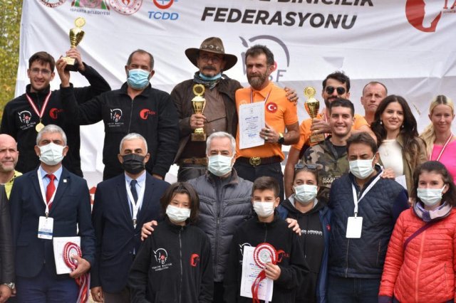 Isparta’da düzenlenen Atlı Dayanıklılık Türkiye Şampiyonası yarışları tamamlandı