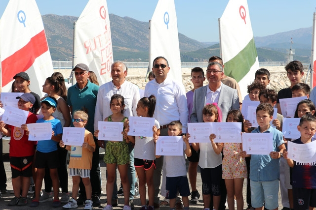 Isparta - Eğirdir'de “Yaz Spor Okulları Yelken Sertifika Töreni”