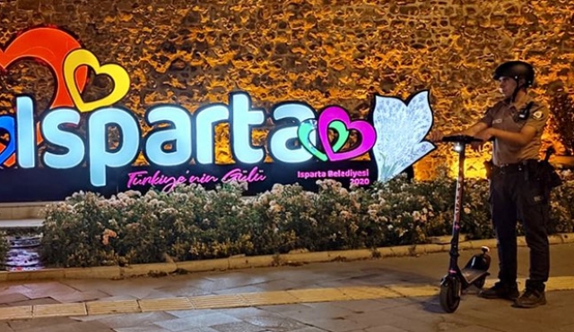 Isparta Emniyet Müdürlüğü'nden "Gecenin Kartalları" Daha Hızlı Hareket Ediyor!