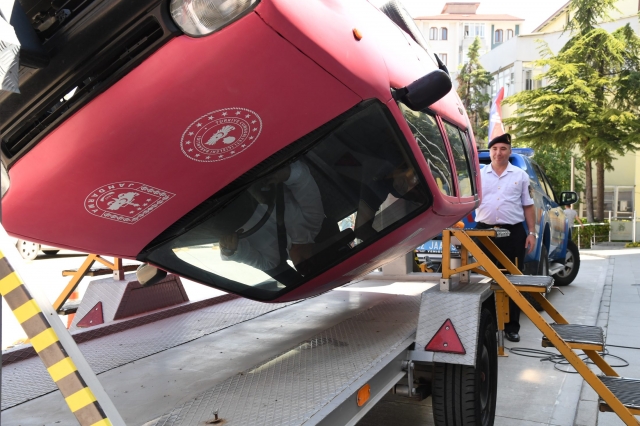 Isparta Haber: Emniyet kemeri takmanın önemini deneyimlediler