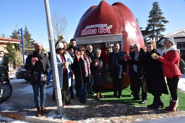 ISPARTA HABER: TÜRSAB İZMİR BÖLGESİ SEYAHAT
ACENTALARINDAN EĞİRDİR ÇIKARMASI
