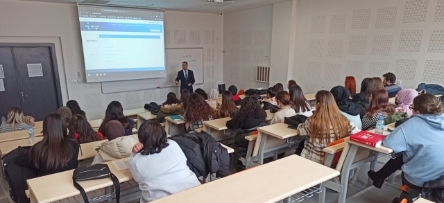 ISPARTA HABER: Üniversite Öğrencilerine İŞKUR tanıtıldı 
