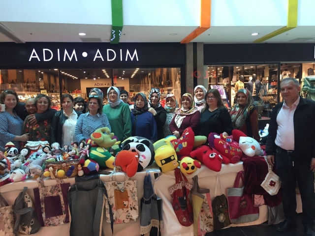 Isparta Haberi: Kermes Geliri Özel Çocukların İhtiyaçlarına Aktarılıyor