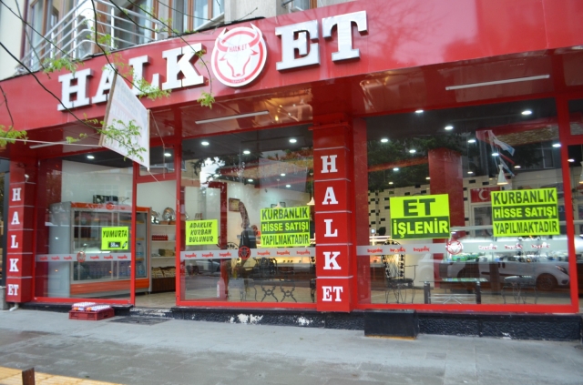 Isparta Halkı, Kurbalık Alımları ve Et İşleme Hizmetleri İçin Halk Et Kasap'ı Tercih Ediyor!