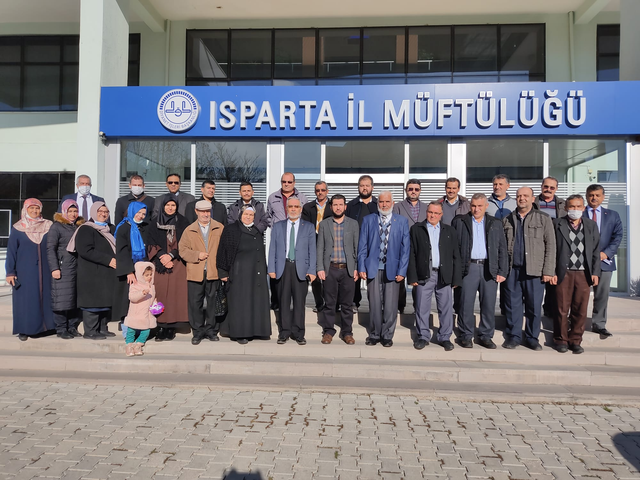 Isparta İl Müftülüğü, "3 Aralık Dünya Engelliler Günü" dolayısıyla engelli bireylere yönelik program düzenledi
