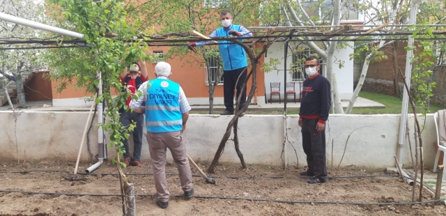 Isparta İl Müftüsü Şahin: ''Şimdi iyilik, umutları diri tutmaktır''