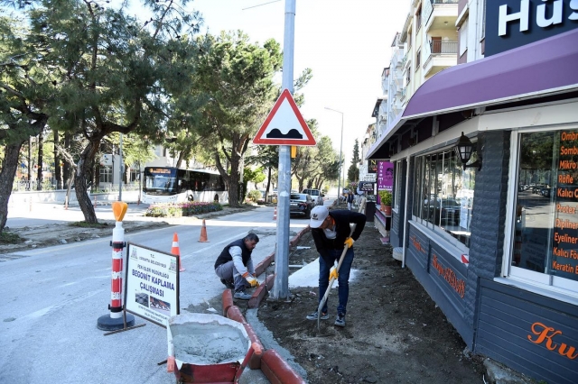 Isparta İstasyon Caddesi Kent Estetiğine Uygun Hale Getiriliyor