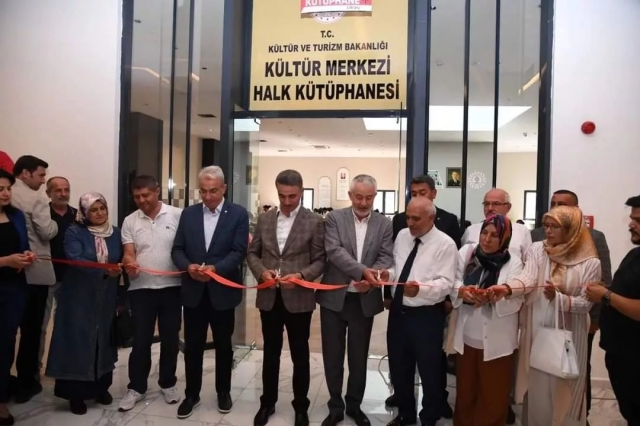 Isparta Kültür Merkezi Halk Kütüphanesi Açıldı