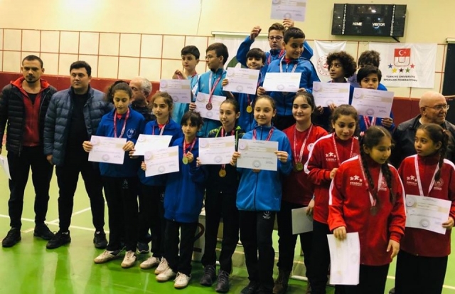 ISPARTA MASA TENİSİ TAKIMLARIMIZ YARI FİNALDE
