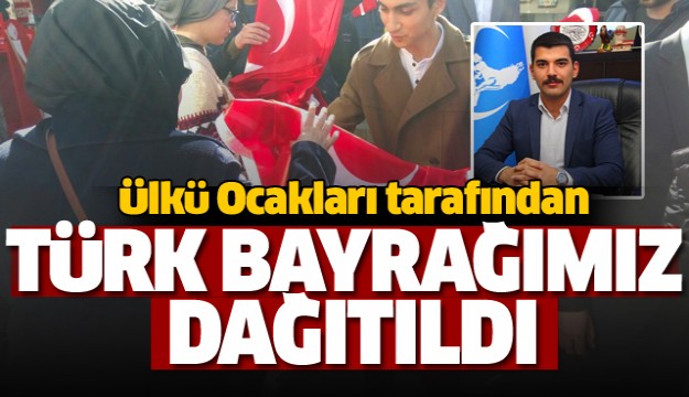  Isparta Ülkü Ocaklarından sınırsız Türk Bayrağı dağıtımı